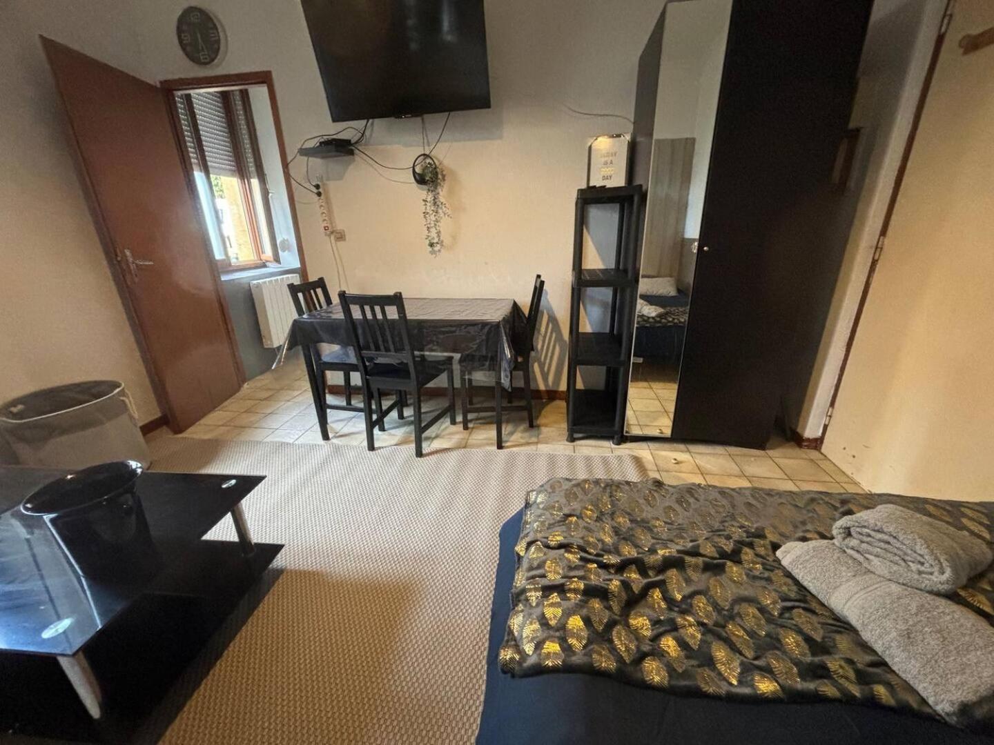 Le Lorrain Wifi Un Sejour A Part Apartment Metz Ngoại thất bức ảnh